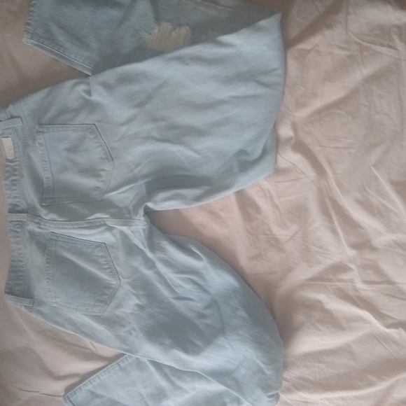 Paige Porter Relaxed Straight Jeans Sz. 24 Light Wash 90s fit Distressed - Picture 13 of 15